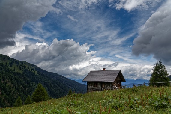 Hütte in den Wolken