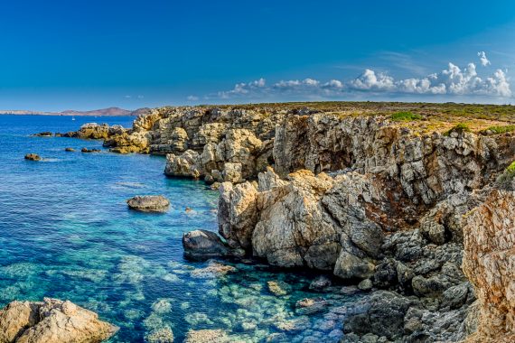 Es Mercadal Meer in Türkis